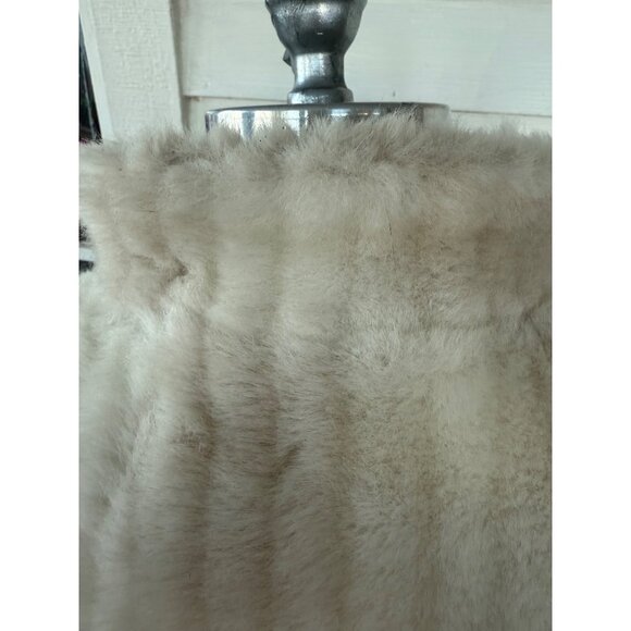 Vintage 70's Candice Originals Faux Fur Gray/White Coat - Picture 14 of 16